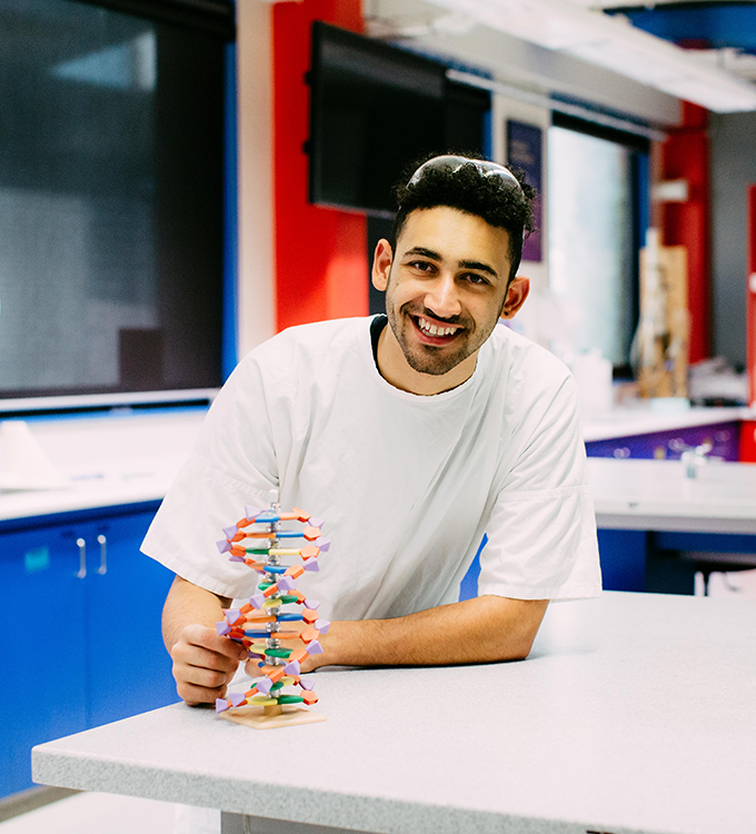 Andreas with a DNA helix model